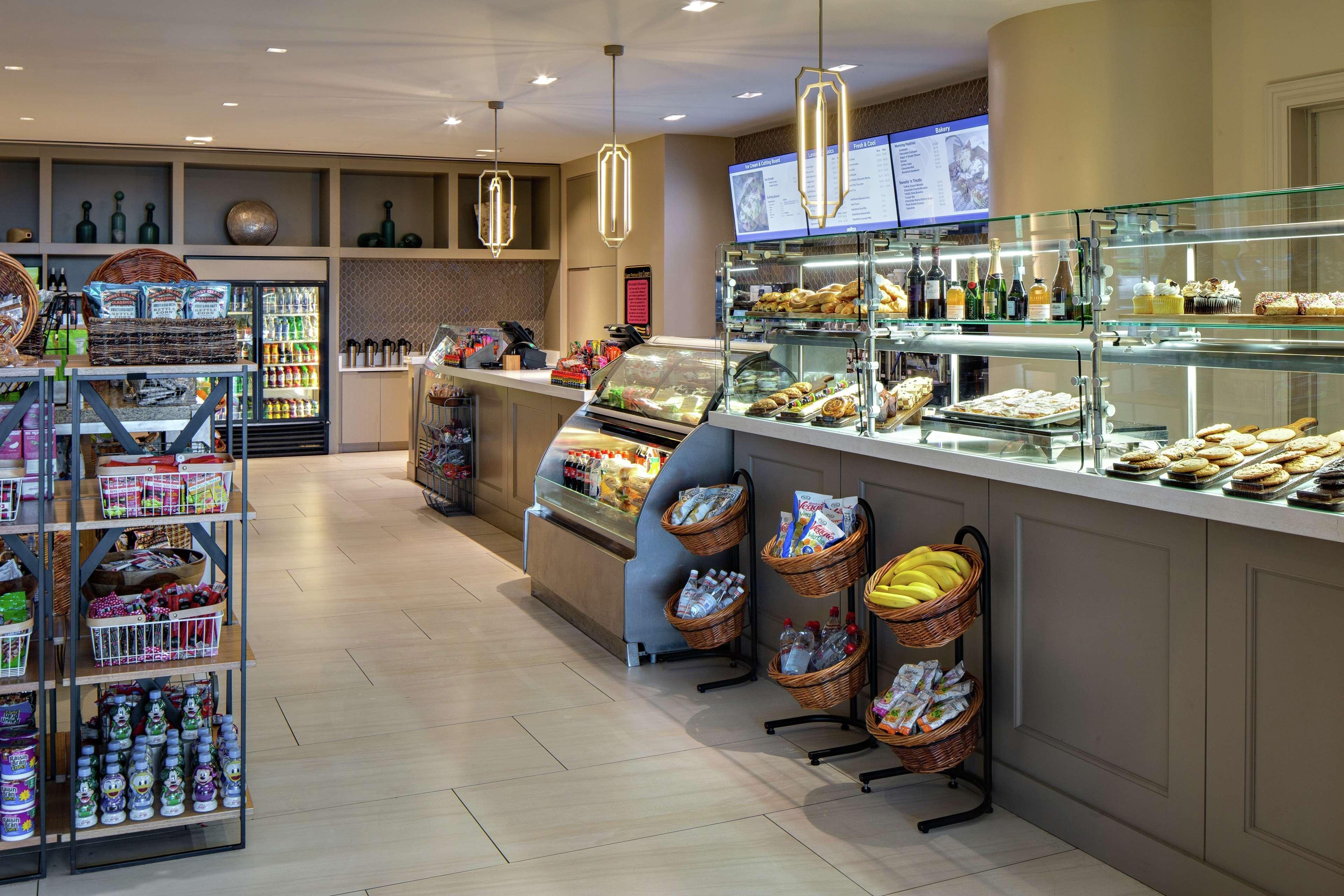 Signia By Hilton Orlando - An Official Walt Disney World Hotel Лей Буена Виста Екстериор снимка