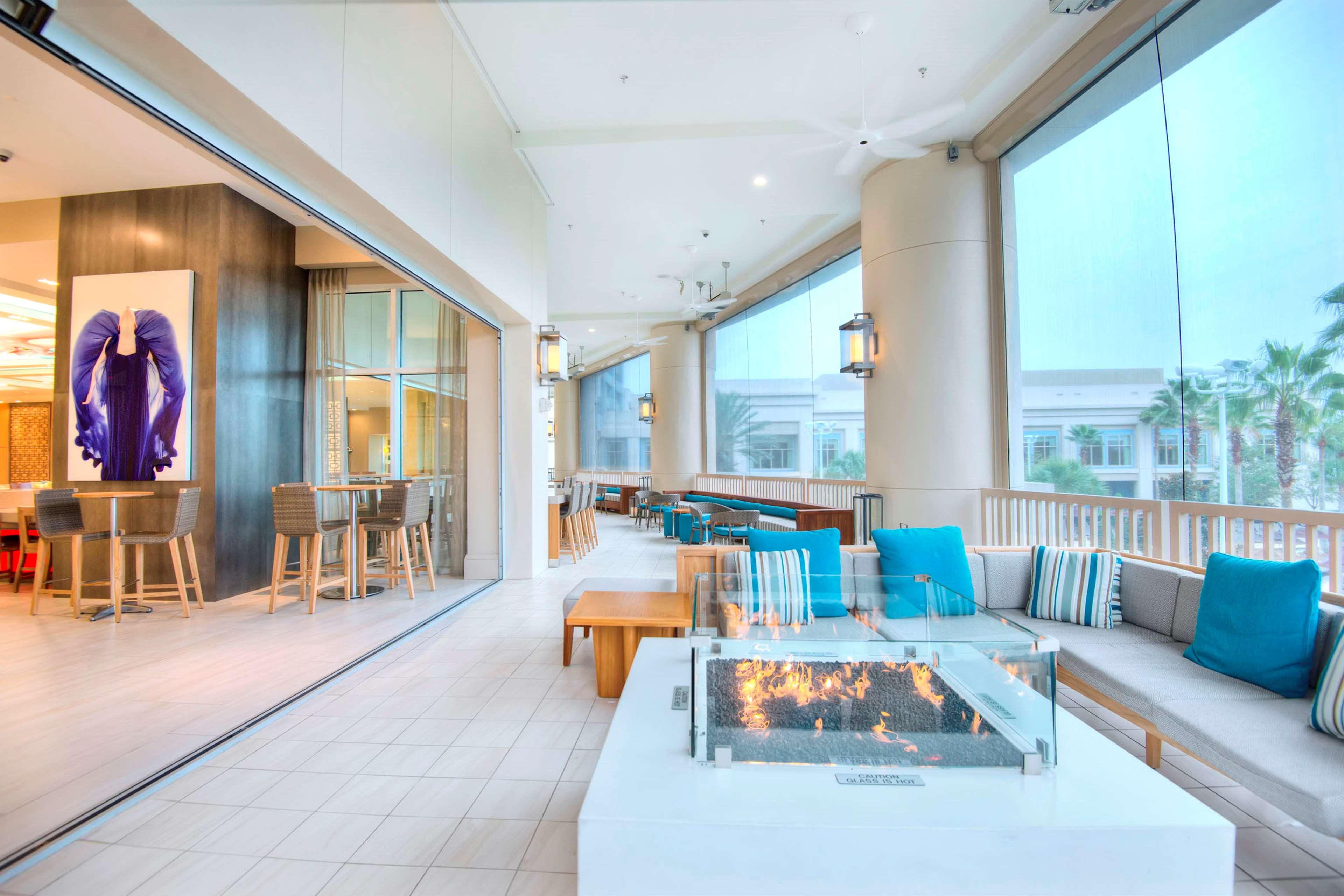 Signia By Hilton Orlando - An Official Walt Disney World Hotel Лей Буена Виста Екстериор снимка